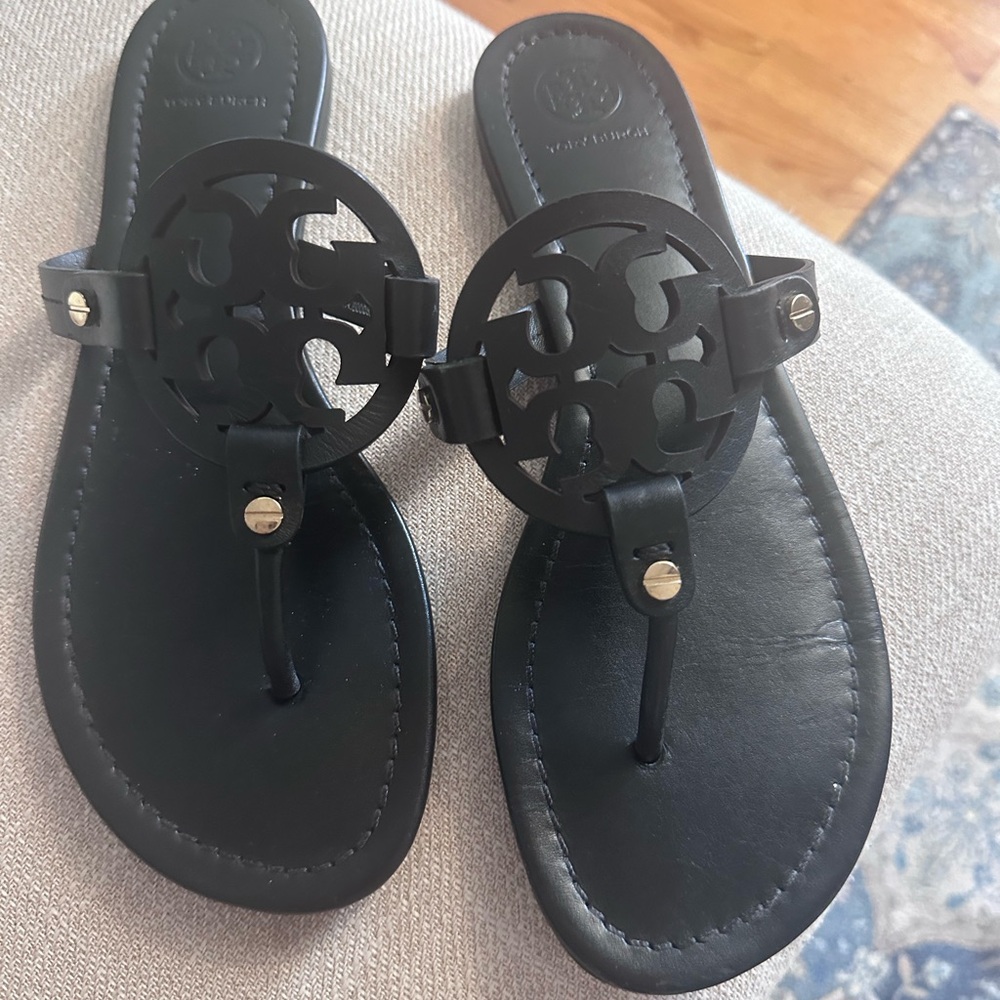 Tory burch millers black size 8.5 worn one time.